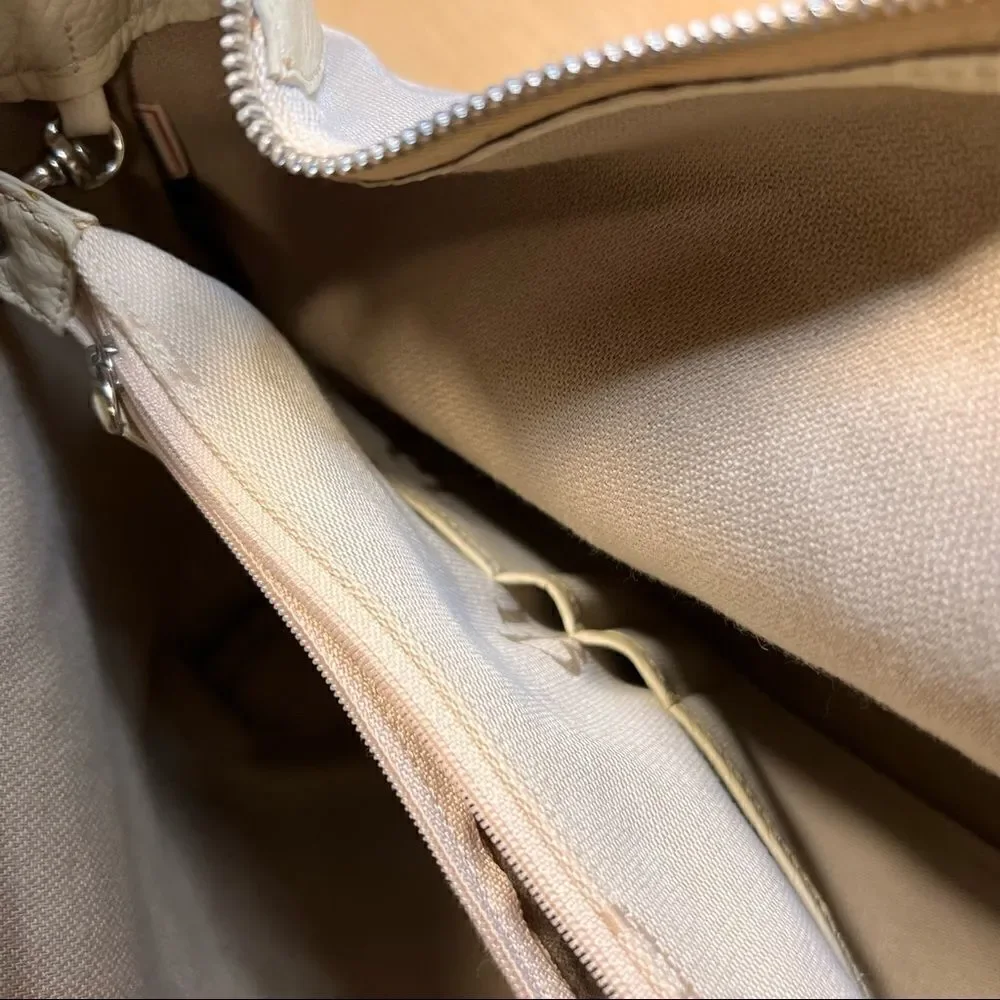 Dooney Bourke Off Wht Signature Canvas Leather Trim Hobo Handbag Removable Pouch